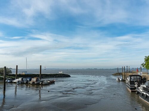 Bild 1 von 4
