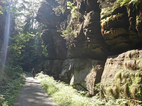 Bild 3 von 6